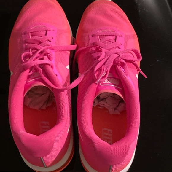 Women’s Sequent Nike AirMax - Picture 4 of 4